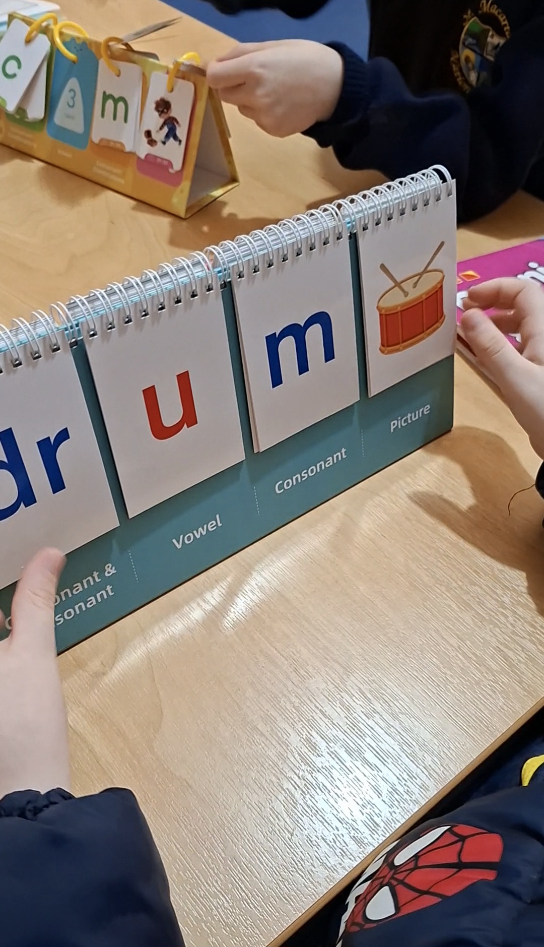 Phonics board with consonant blends